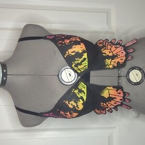 Sculptured sunset butterfly top